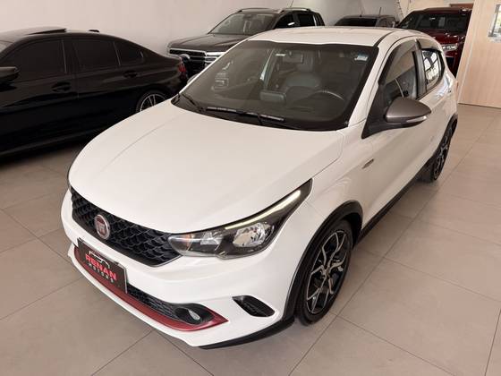 FIAT ARGO 1.8 E.TORQ FLEX HGT AT6